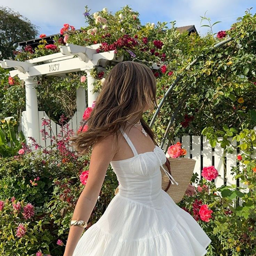 Modern Women’s Fashion: Confidence, Comfort, and Identity in a Changing World